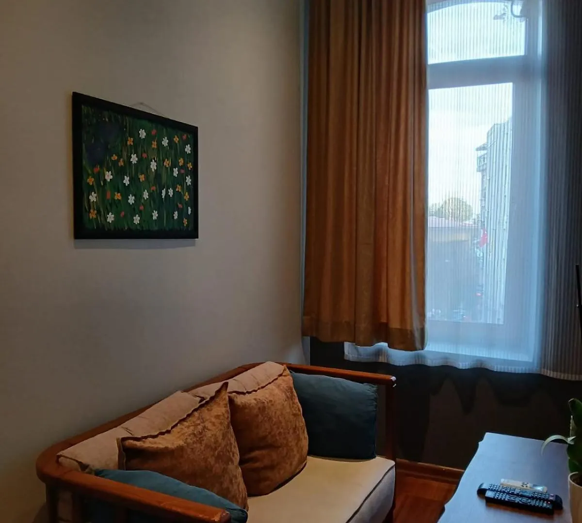 Mayata Gallery Istanbul 0*,